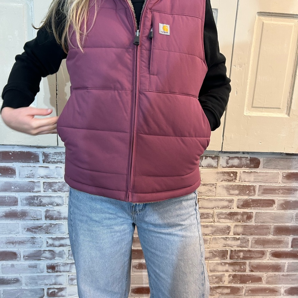 Carhartt Quilted Vest in Mauve